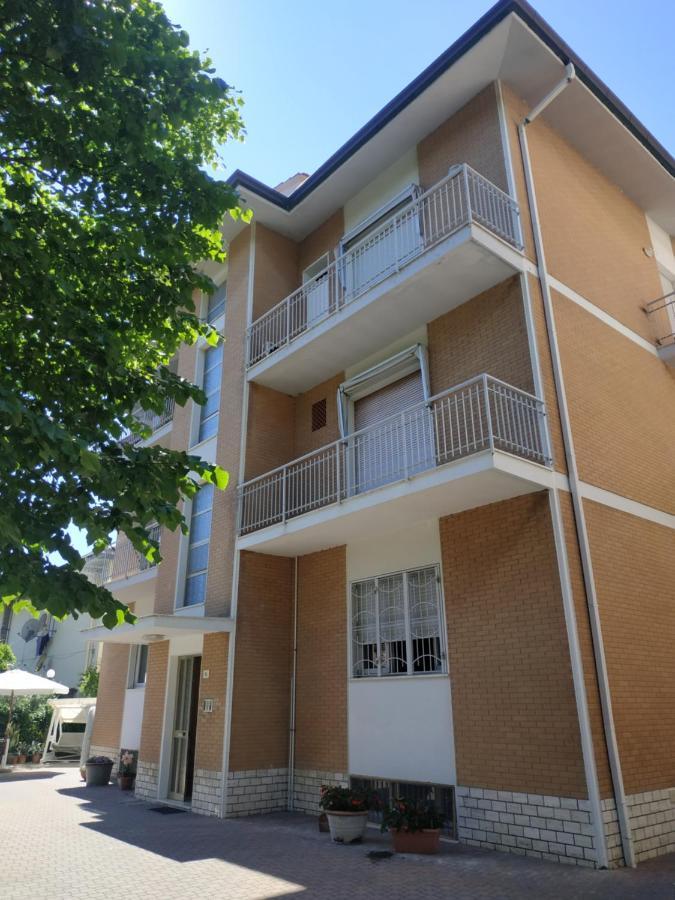 Appartamenti Le 4 Sorelle Rimini Ngoại thất bức ảnh