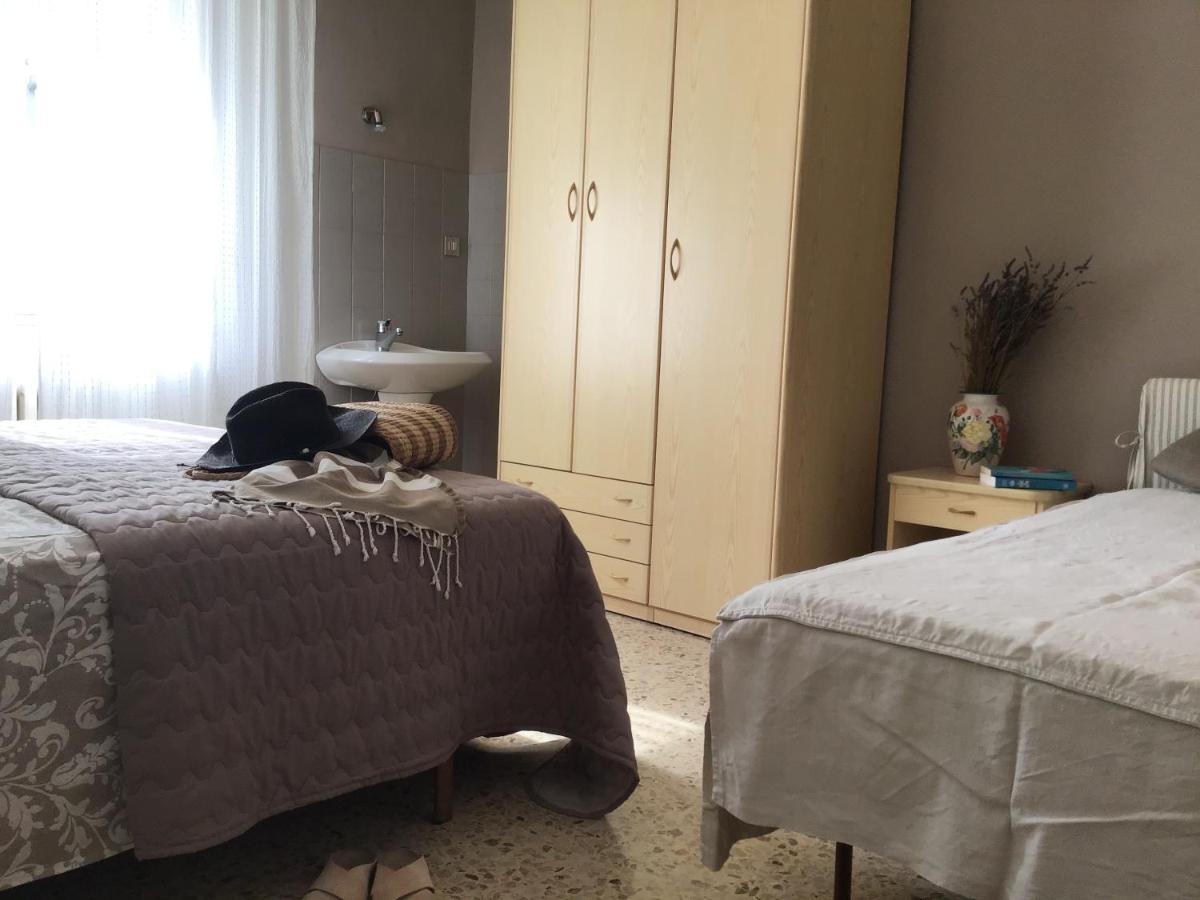 Appartamenti Le 4 Sorelle Rimini Ngoại thất bức ảnh